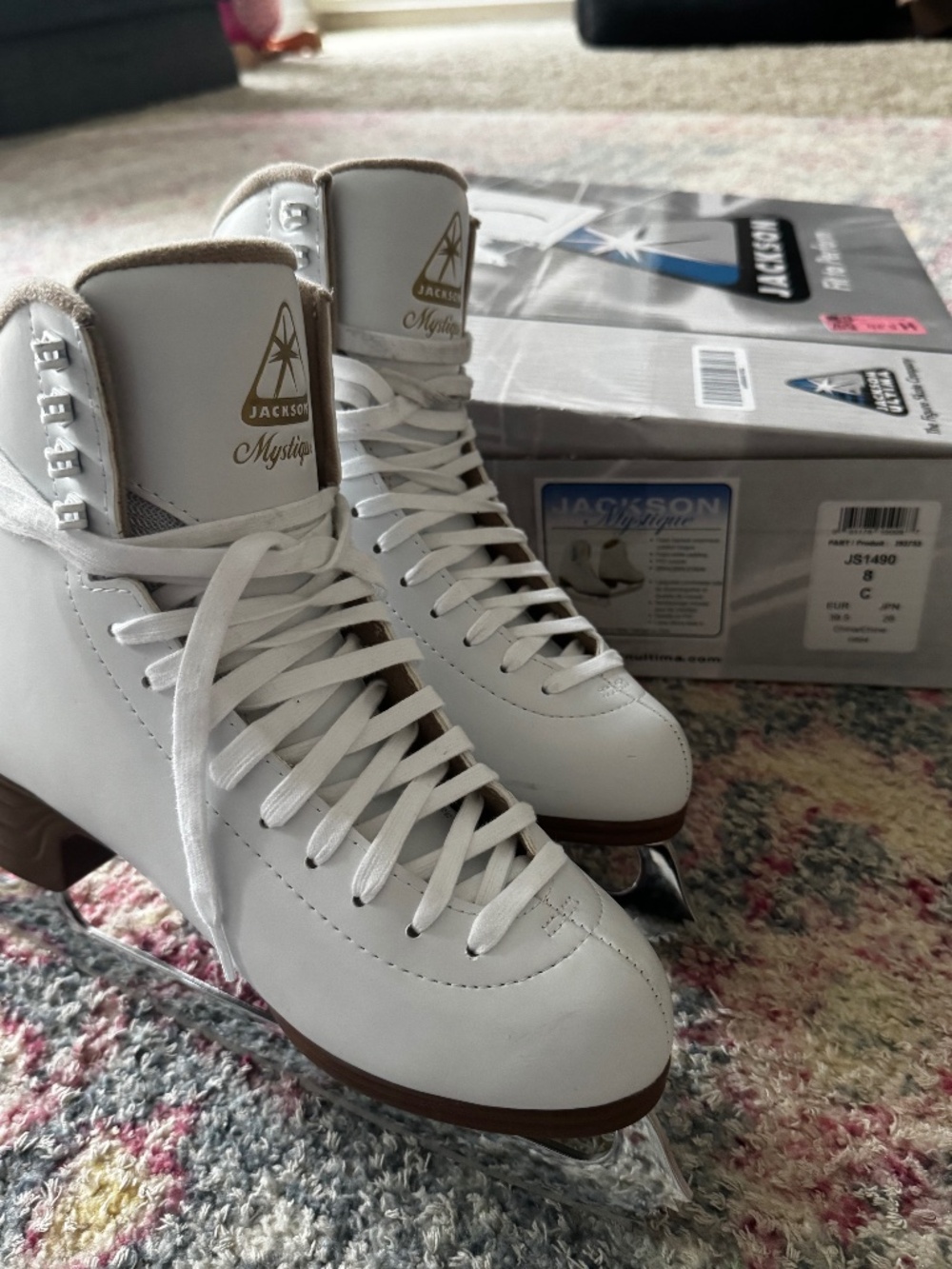 Jackson Ultima Mystique Adult size 8